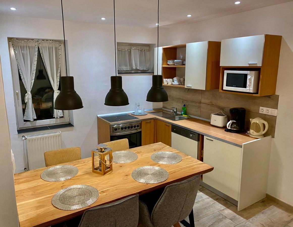 Home Sweet Apartment Xl Buk Bagian luar foto