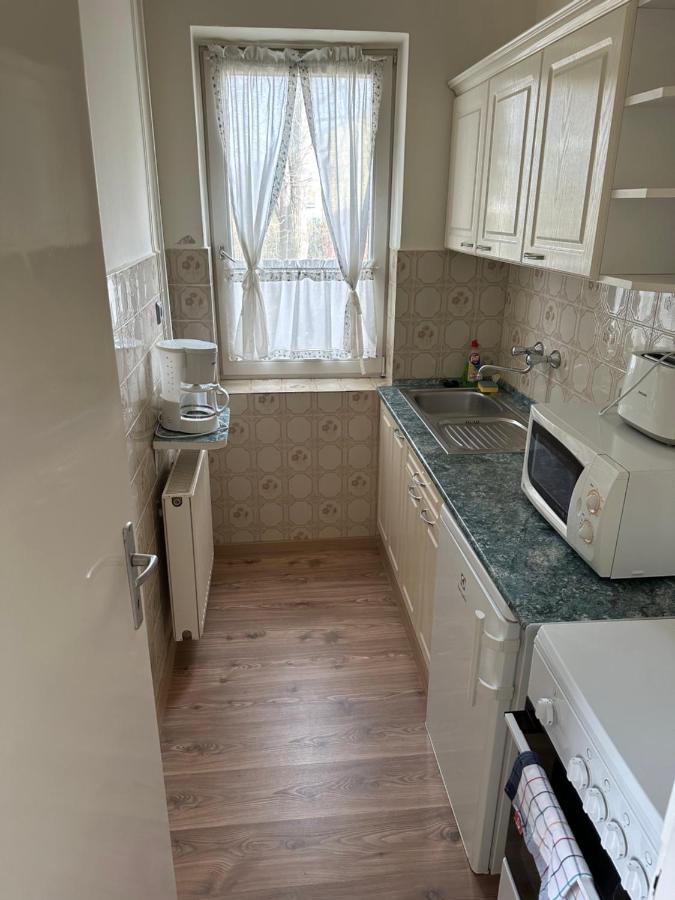 Home Sweet Apartment Xl Buk Bagian luar foto